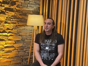 Rock müzisyeni Ogün Sanlısoy, yeni albüm çalışmalarını AA'ya anlattı: