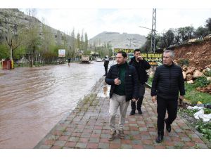 GÜNCELLEME - Mardin'de sağanak sonucu ev ve iş yerlerini su bastı
