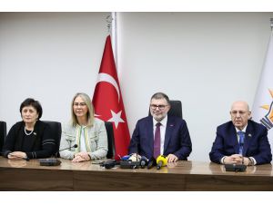 Azerbaycanlı milletvekilleri İzmir'de incelemelerde bulundu