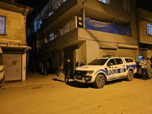 Adana'da arkadaşını yanlışlıkla tüfekle vurarak öldürdüğü öne sürülen çocuk gözaltına alındı