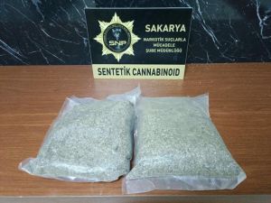Sakarya'da uyuşturucu operasyonlarında yakalanan 4 zanlı tutuklandı