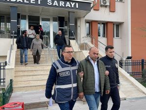 GÜNCELLEME 2 - Eskişehir'de devrilen işçi servisindeki 3 kişi öldü, 31 kişi yaralandı
