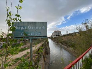Aksaray'da sulama kanalına düşen çocuk kayboldu