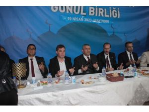 MHP İzmir milletvekili adayları iftar programında buluştu