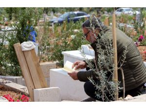Hatay ve Adana'da mezarlıklara bayram arifesinde hüzünlü ziyaret