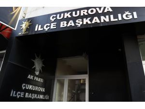 GÜNCELLEME 2 - AK Parti Çukurova İlçe Başkanlığının boşaltılan binasına silahlı saldırı