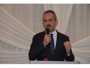 Milli Eğitim Bakanı Özer, Aybastı ilçesinde iftar programında konuştu:
