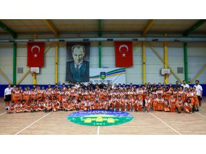 Enerjisa Üretim ve Güler Legacy'den çocuklara özel basketbol kampları