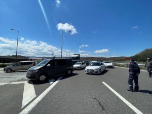 GÜNCELLEME - Kaza nedeniyle kapatılan Bolu Dağı Tüneli İstanbul istikameti açıldı