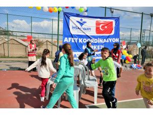 Kahramanmaraş'ta üç vakıf depremzede çocuklara yönelik etkinlik düzenledi
