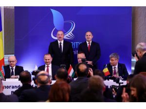 Aliyev, Bulgaristan'da doğal gaz aktarım şirketleri arasında varılan mutabakatın imza törenine katıldı