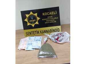 Kocaeli'de uyuşturucu operasyonlarında yakalanan 3 zanlı tutuklandı