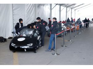 Alternatif enerjili araçlar Kocaeli'de TEKNOFEST yarışlarında piste çıktı