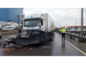 Kocaeli'de meydana gelen zincirleme trafik kazasında 9 kişi yaralandı