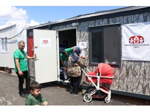 Türkiye Spastik Çocuklar Vakfı gönüllülerinden depremzede serebral palsili çocuklara destek