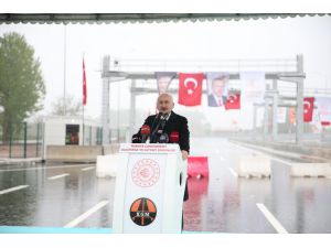 Bakan Karaismailoğlu, Sakarya'da otoyol kavşağı açılışında konuştu: