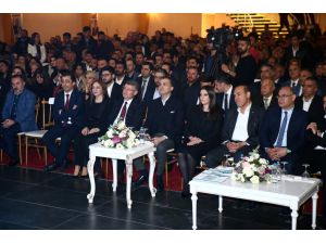 AK Parti'nin Seyhan adayı Fikret Yeni'nin projeleri tanıtıldı