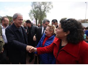 Milli Savunma Bakanı Akar memleketi Kayseri'de hemşehrileriyle piknikte bir araya geldi: