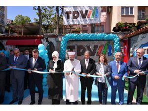 Balıkesir'de TDV Kitap Evi açıldı