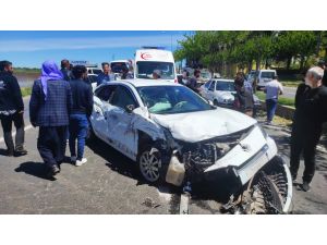 Şanlıurfa'da trafik kazasında 4 kişi yaralandı