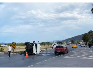 Alanya'da iki aracın çarpıştığı kazada 9 kişi yaralandı