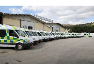 Katar’dan Suriye’ye ambulans desteği