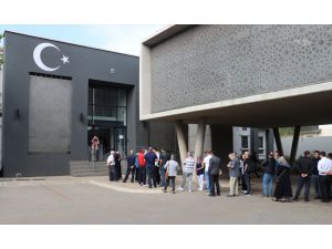 Güney Afrika'da Türkiye'deki 14 Mayıs seçimleri için oy kullanma işlemi başladı