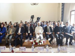 Diyanet İşleri Başkanı Erbaş, "Dinler Tarihi Lisansüstü Sempozyumu"nda konuştu: