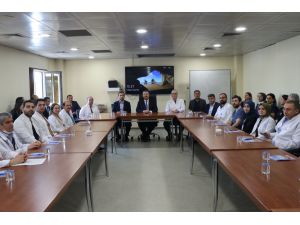 Bakan Koca, İstanbul Bağcılar Eğitim ve Araştırma Hastanesi'ni ziyaret etti
