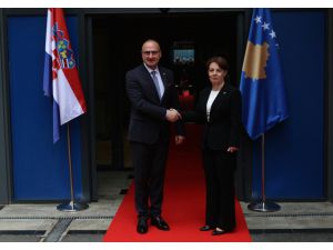 Kosova Dışişleri Bakanına göre "bölgede ikinci bir Sırp Cumhuriyeti'ne gerek yok"