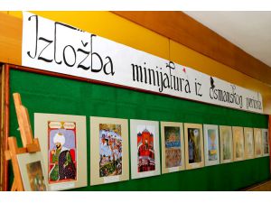 Bosna Hersek'in Tuzla şehrinde "Renklerin Zamanda Yolculuğu" minyatür sergisi açıldı