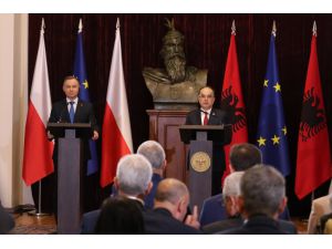 Polonya Cumhurbaşkanı Duda, Arnavutluk'a resmi ziyarette bulundu