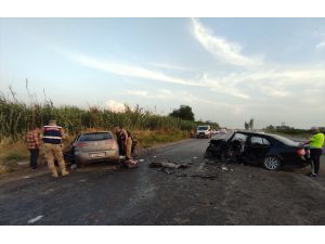 Hatay'da trafik kazasında 2 kişi öldü, 4 kişi yaralandı