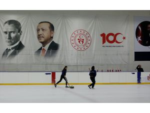 Türkiye Curling Yükselme Müsabakaları Samsun'da devam ediyor