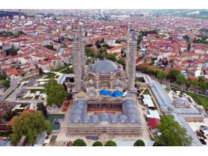 Osmanlı payitahtı Edirne'de 21 yılda 73 vakıf eseri restore edildi
