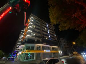 Aksaray'da rezidansın 7. katındaki balkondan düşen hemşire öldü