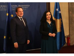 AB Komisyonu Üyesi Varhelyi, Kosova'nın Avrupa yolunda kararlı olduğunu söyledi