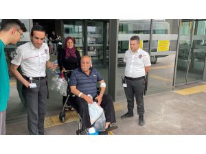 Adana ve Mersin'de hastalar ekiplerin yardımıyla oyunu kullandı