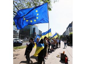 Brüksel'de "Ukraynalı çocukları kurtarın" protestosu