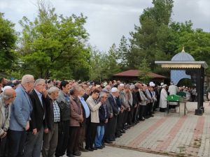 GÜNCELLEME - Konya'da evde tabancayla öldürülen çiftin oğlu tutuklandı