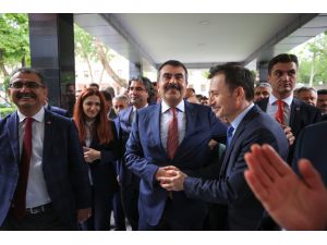 Milli Eğitim Bakanlığında devir teslim töreni yapıldı