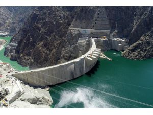 Yusufeli Barajı'nda su yüksekliği 161 metreyi geçti