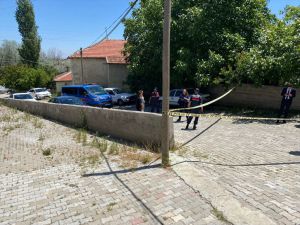 Aksaray'da pazarda pompalı tüfekle vurulan 5 kişi yaralandı