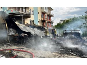 Ankara'da gıda deposunda yangın