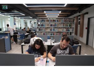 Kırklareli modern kütüphanesinde her yıl nüfusunun 4 katı okuyucu ağırlıyor