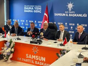 AK Parti Yerel Yönetimler Başkanı Yılmaz, Samsun'da partililerle buluştu: