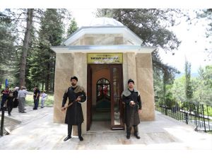 Bursa'da tarihi Turgut Alp Türbesi'nin restorasyonu tamamlandı