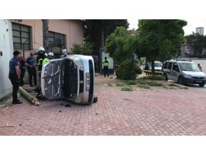 Bilecik'te ehliyetsiz sürücünün yaptığı kazada 4 kişi yaralandı
