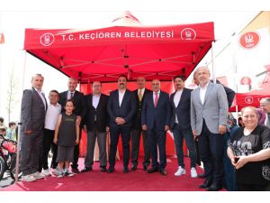 Naim Süleymanoğlu Kapalı Spor Salonu hizmete açıldı