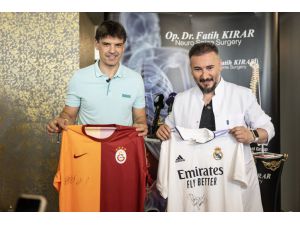 Fernando Morientes, bel fıtığı tedavisi için Türkiye'ye geldi